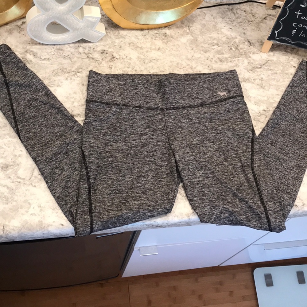 VS pink leggings